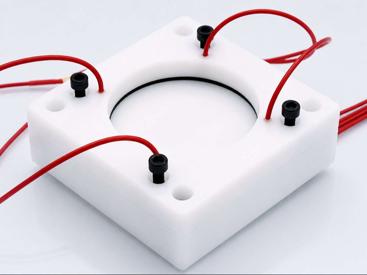Polarization cell for wafers
